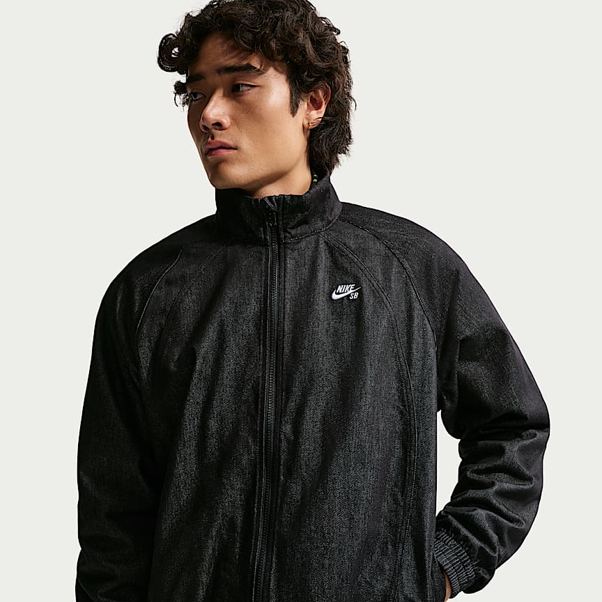 たに　NIKE オーバーサイズド　ウィンドランナージャケット　ブラック　M NIKE公式】ナイキ スポーツウェア ウィメンズ オーバーサイズド
